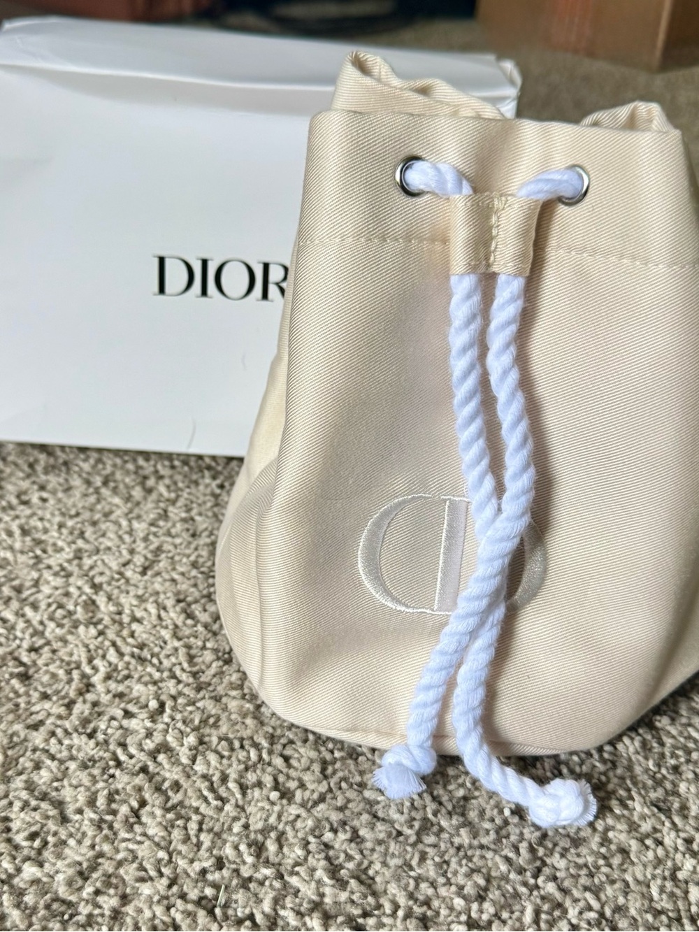 Dior Beauty drawstring makeup pouch. GWP NIB